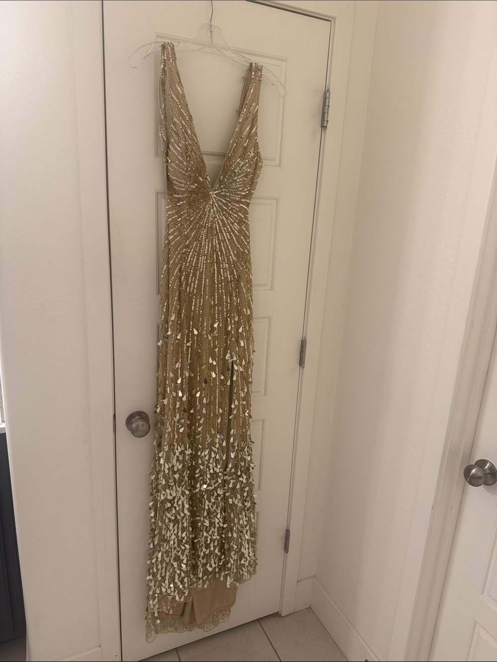 Primavera Couture Gold Beaded V-Neck Prom Dress sz 6 new with tags